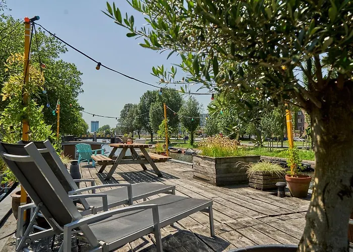 The Houseboat Family - De Pijp 암스테르담