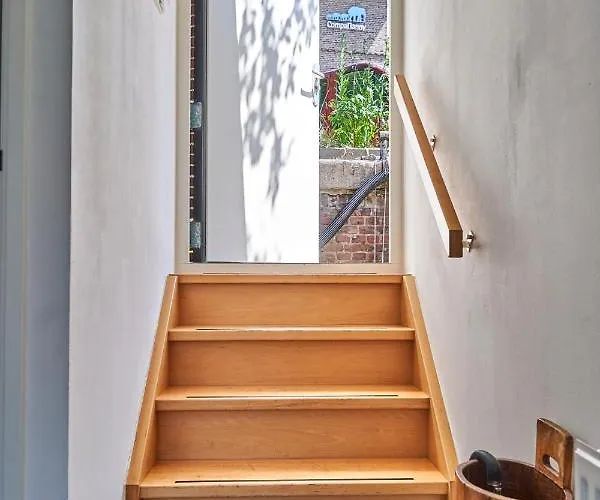 The Houseboat Family - De Pijp 아파트 *